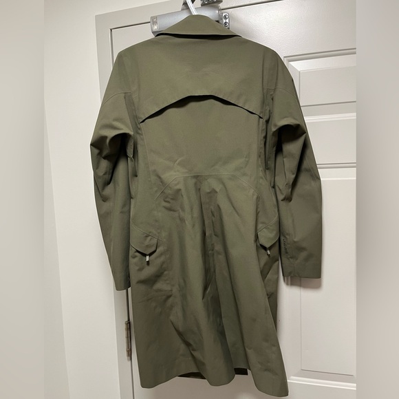 Arc’Teryx Goretex Nila trenchcoat - Picture 3 of 10